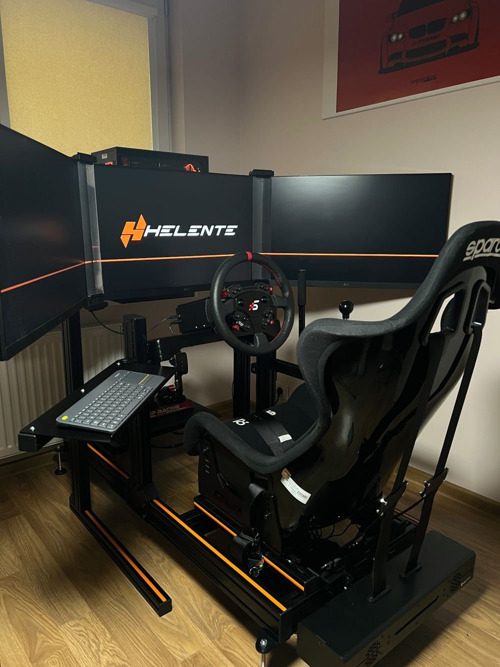 HELENTE “H1” sacīkšu simulators